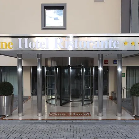 One Hotel&Restaurant-3